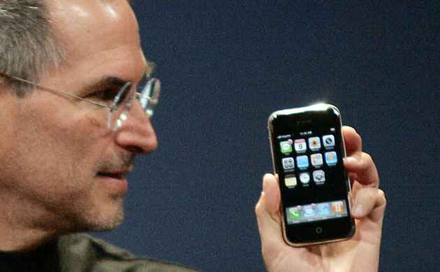iPhone 2007 Steve Jobs