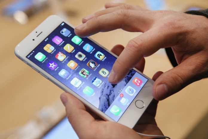 iPhones Disabled if Apple Detects Repairs Carried By Third-Party