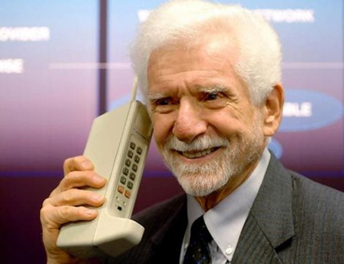 The First Cell Phone Call Was Made on Motorola Phone in 1973, it weighed 1.1Kg