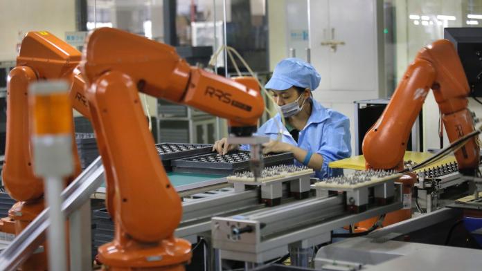 iPhone Maker Foxconn Cuts 60,000 Factory Jobs and Replaces Them With Robots