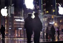 Thieves dressed as Apple employees steal iPhones worth $16,130