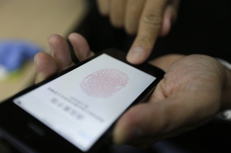 Use Finger Print Security In Android Without Actually Having Finger Print Scanner Hardware
