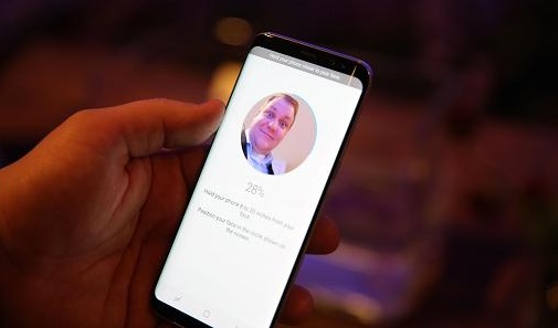 Sätt att låsa upp din Samsung Galaxy S8 snabbare utan att använda fingeravtrycksläsare