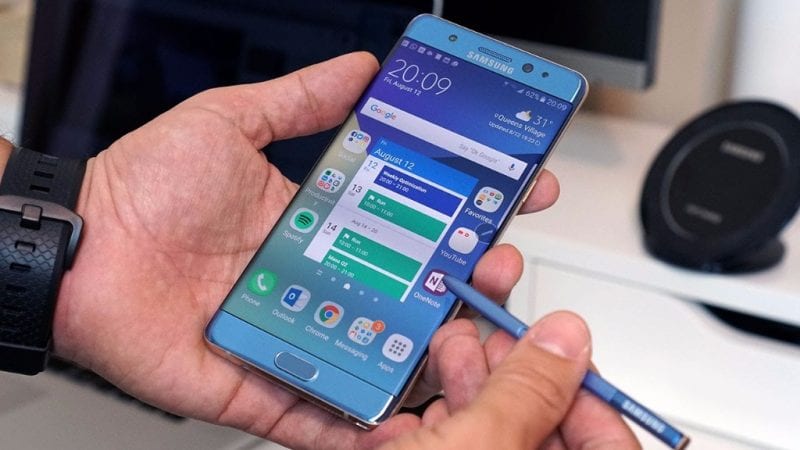 Samsung Brings Back Galaxy Note 7 As Galaxy Note Fan Edition - 48