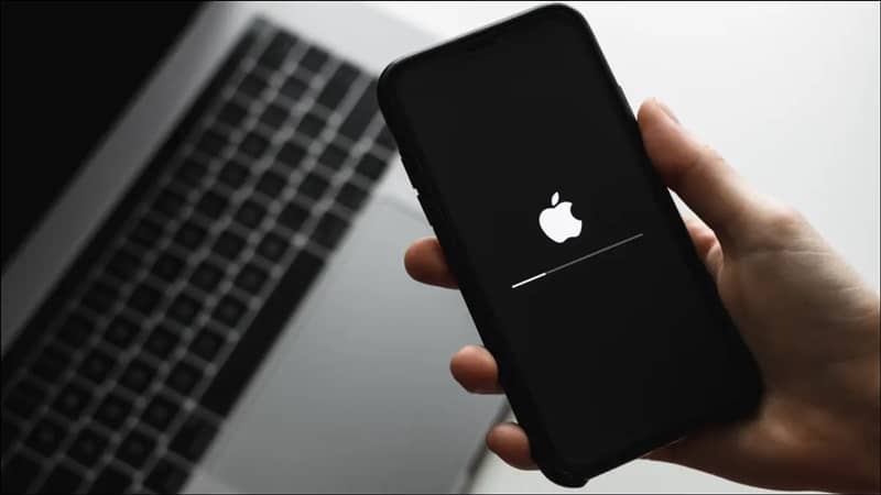 Apple's Update 15.4.1 Resolve Battery Drainage Issue in iPhones & iPad