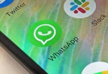 WhatsApp Testing a New Reaction Detail Interface for Albums in Chat