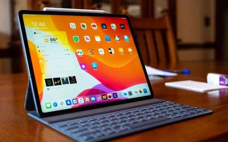 14インチiPadProはワイヤレス充電をサポートする可能性があります