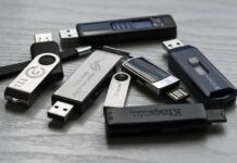 How to Format a USB Flash Drive (Windows & Mac)